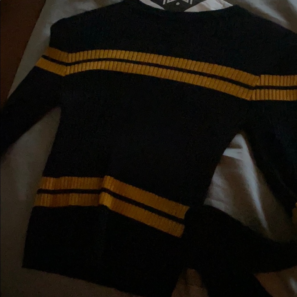 Yellow stripped long sleeve top